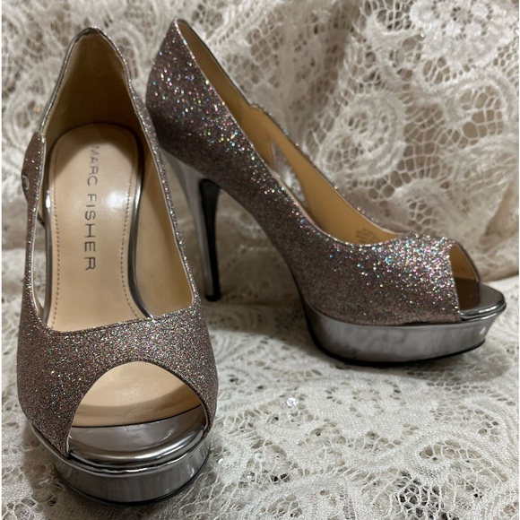 Marc Fisher Shoes - Marc Fisher/women’s Hi-heel platform sparkling dress shoes, size7M, worn once